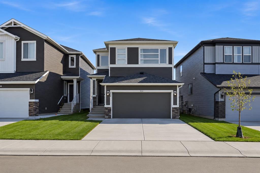 332 Belmont Park SW, Calgary, AB, T2X 5T1