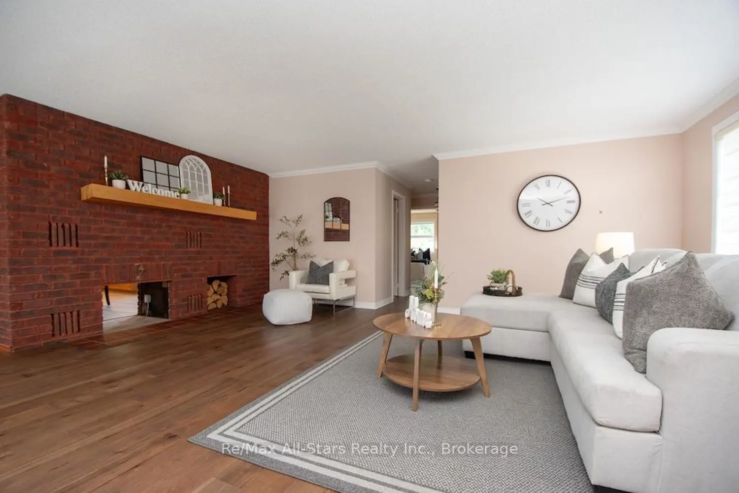 32 Forest Drive photo 3