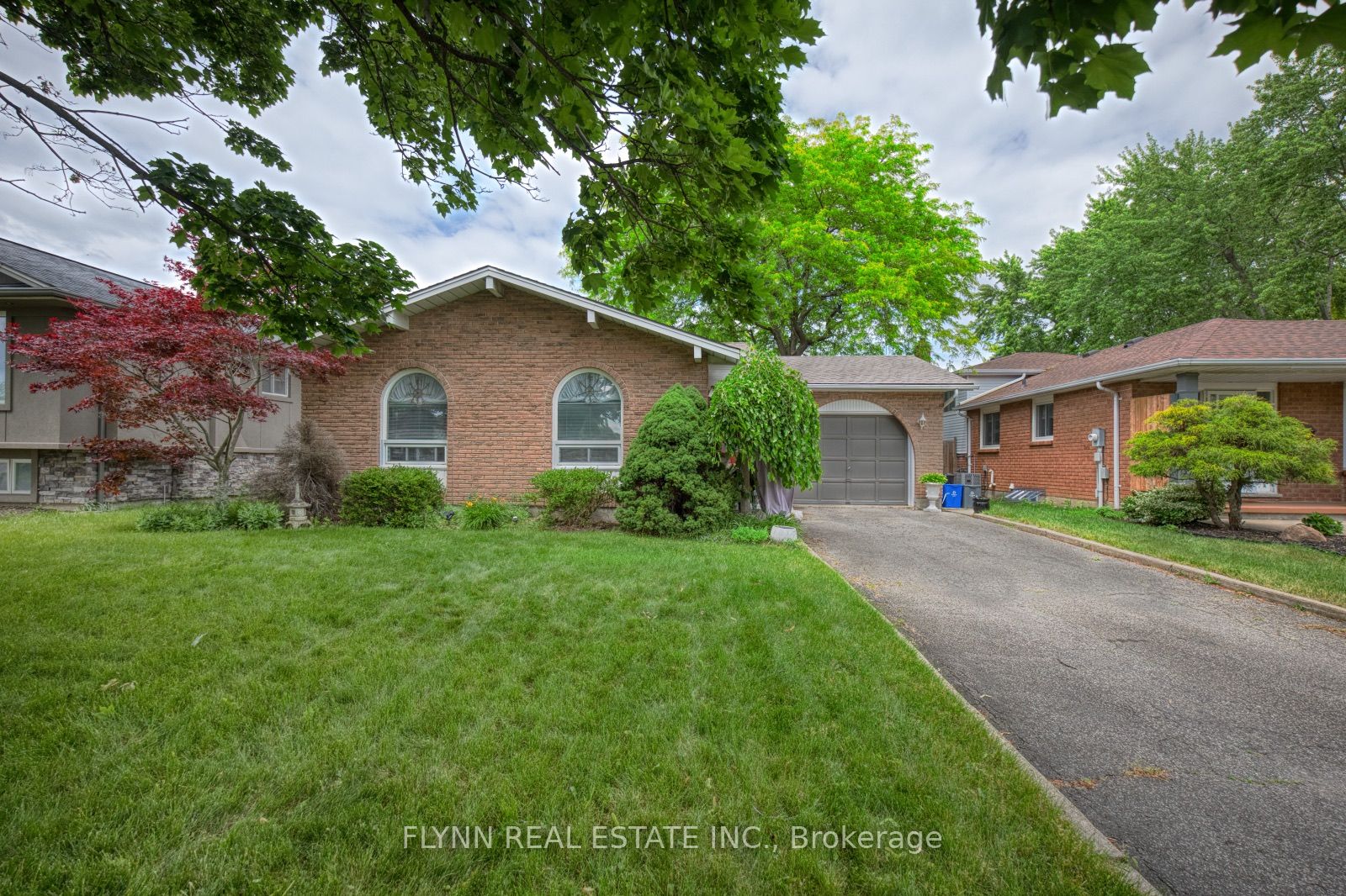 33 Adel Drive, St. Catharines, ON, L2M 6N3