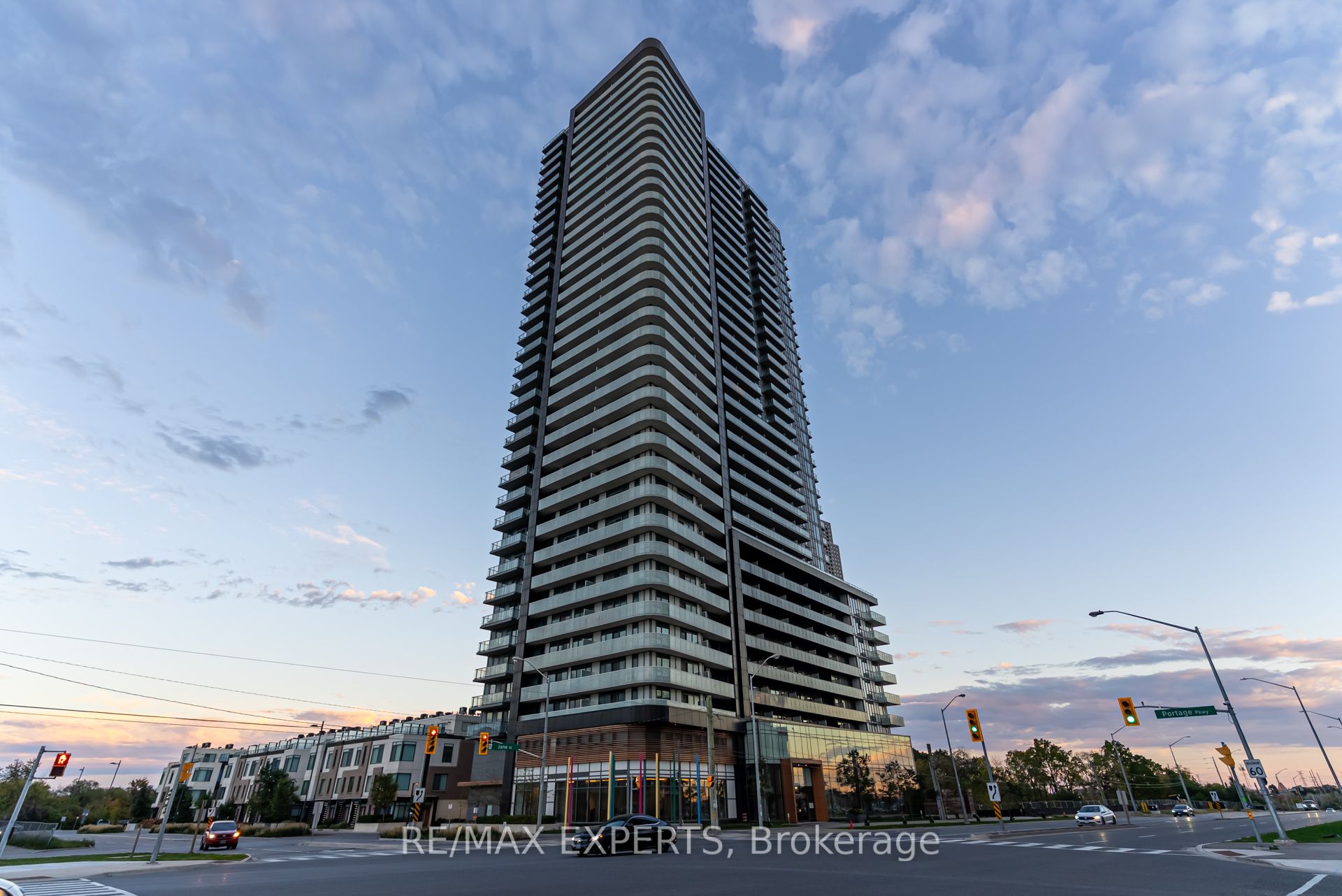 2106-7895 Jane Street, Vaughan, ON, L4K 0K2