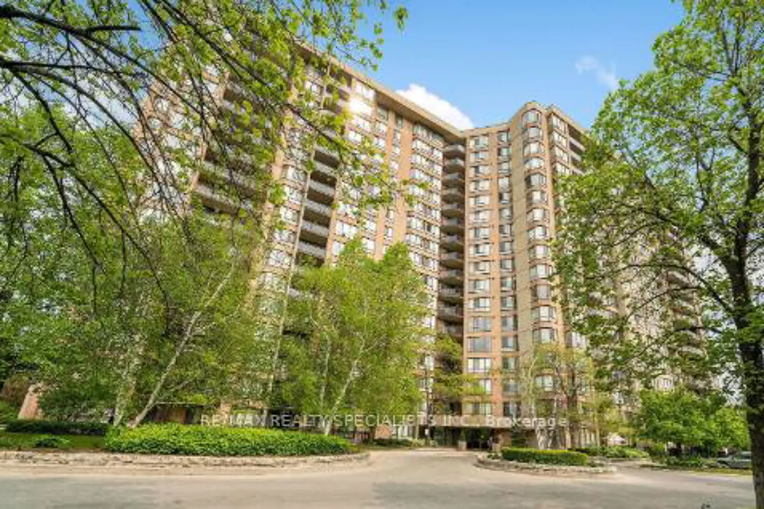 20 Cherrytree Drive 505