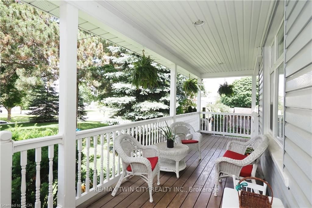 103 Belleview Avenue, Waterloo, ON, N2B 1G6