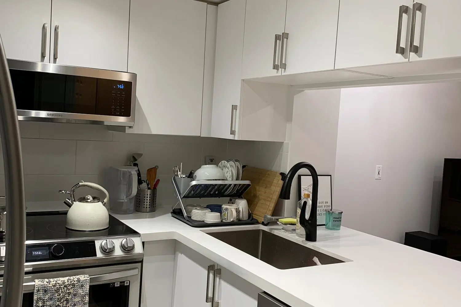 22 Olive Avenue 305