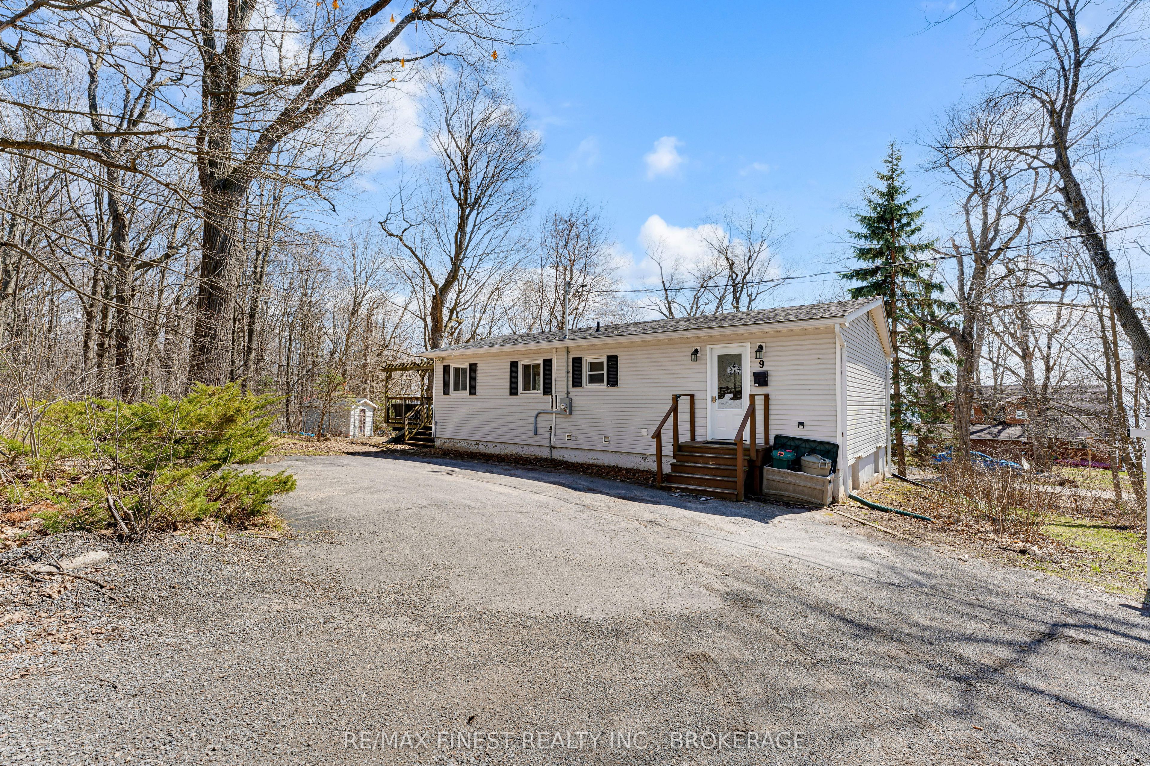 9 Mallard Lane, Kingston, ON, K7K 5E2