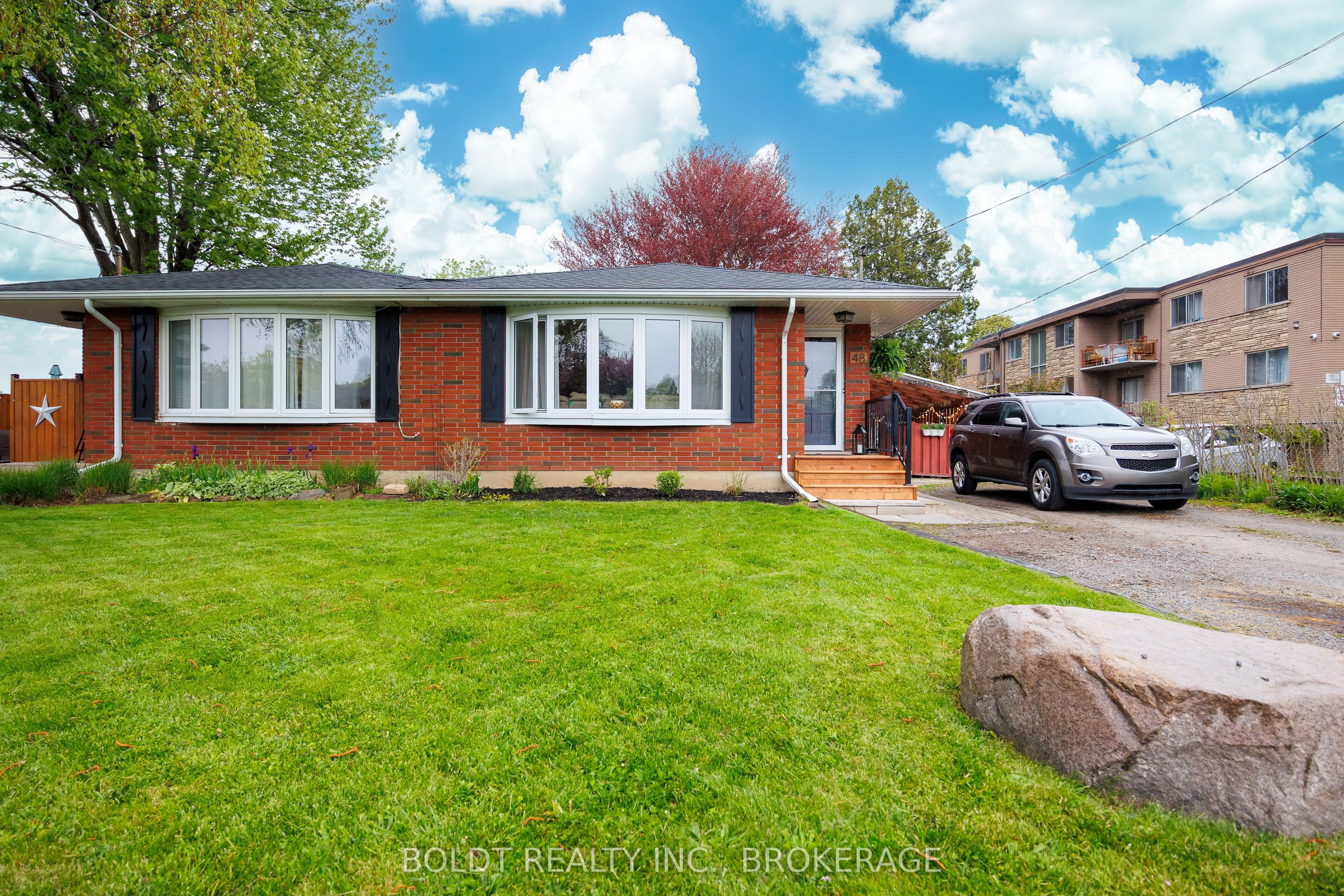48 Nello Street, St. Catharines, ON, L2N 1G7