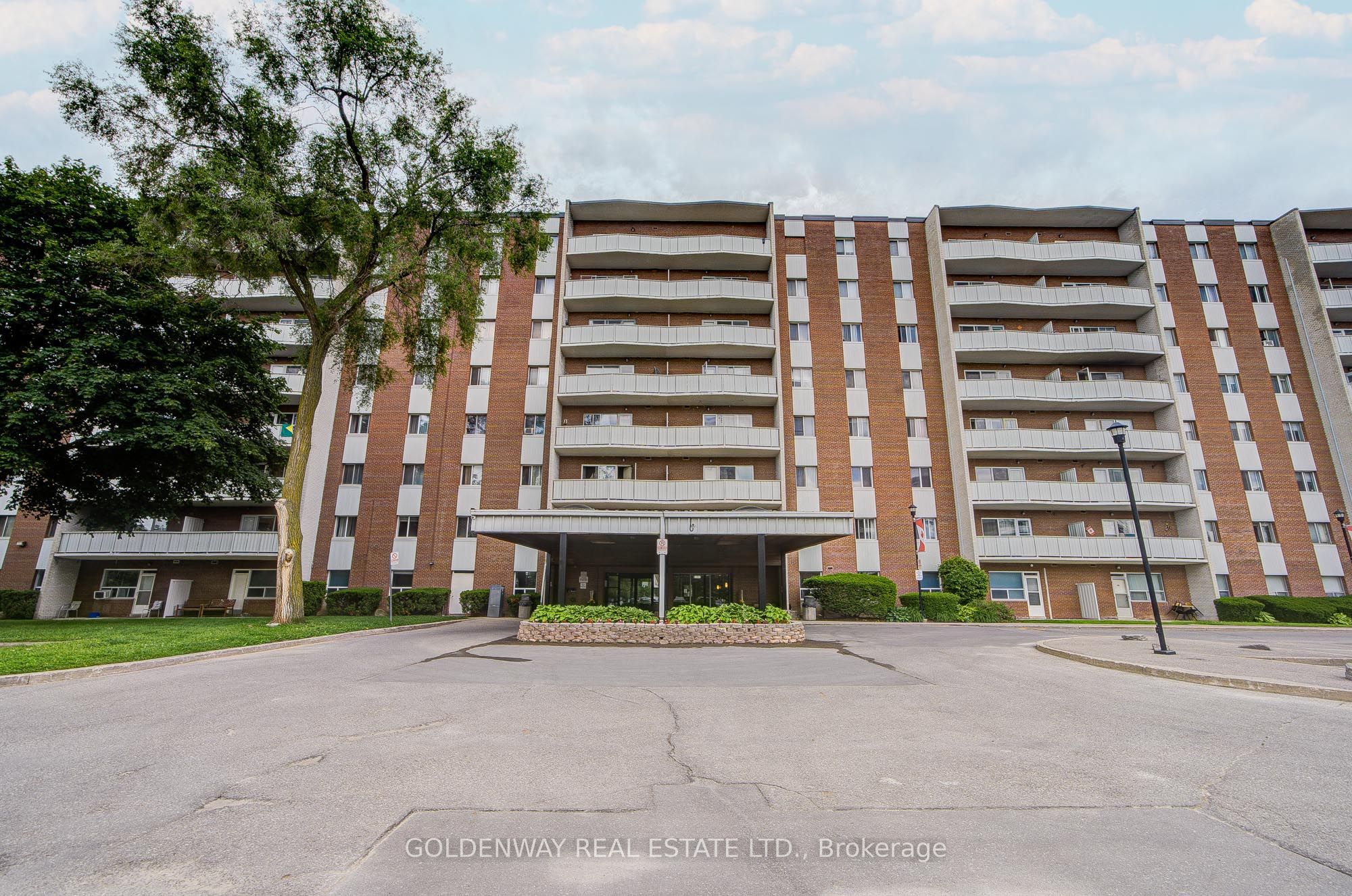606-1660 Bloor Street, Mississauga, ON, L4X 1R9