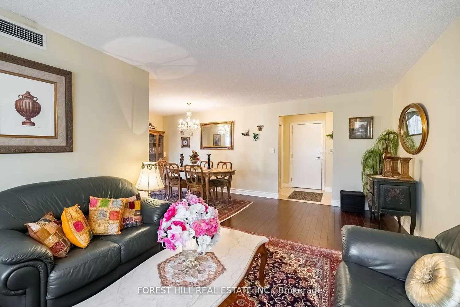 5418 Yonge Street 902 photo 5