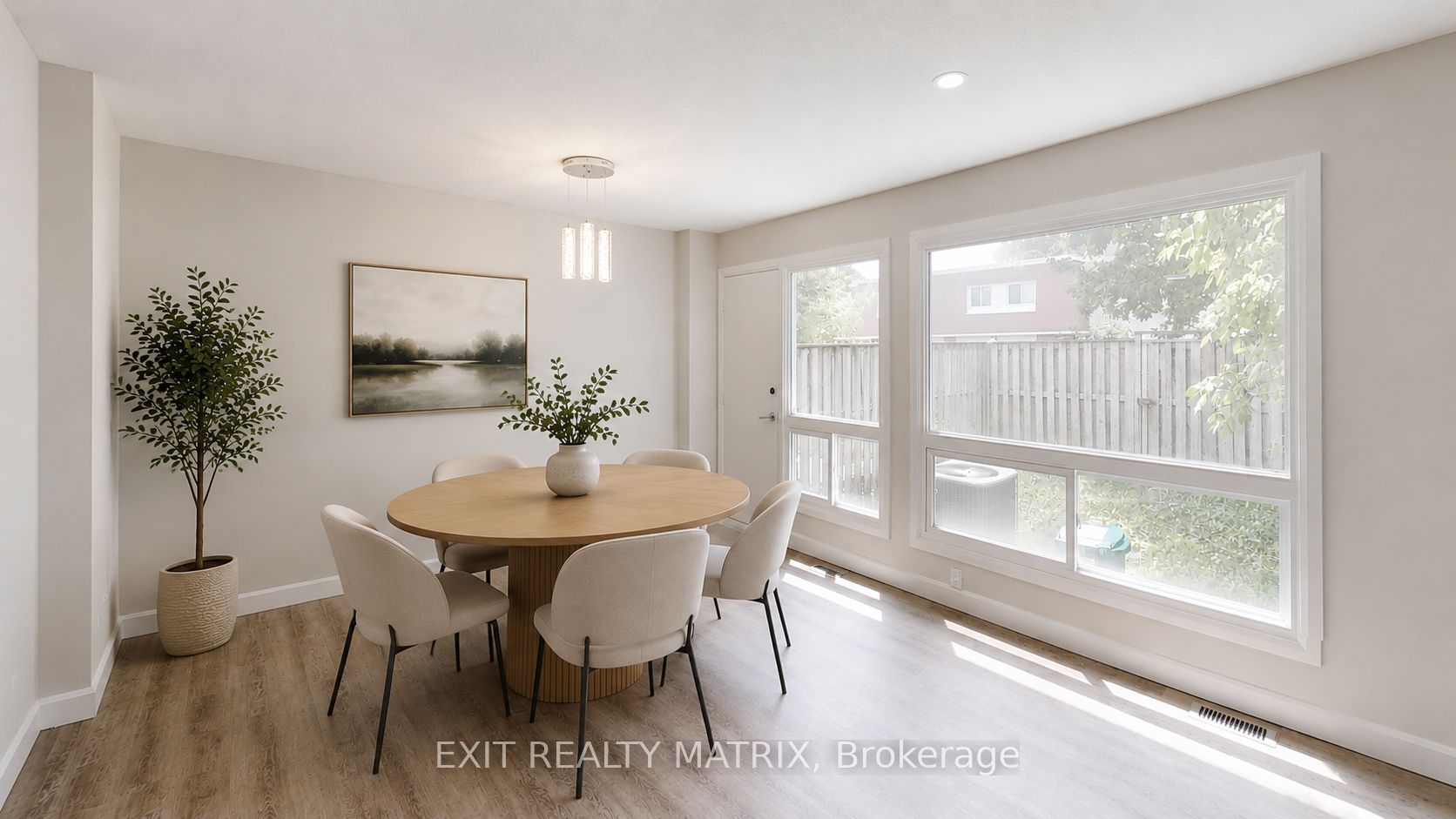 408 Miranda Private, Ottawa, ON, K1K 3Y2 photo 4