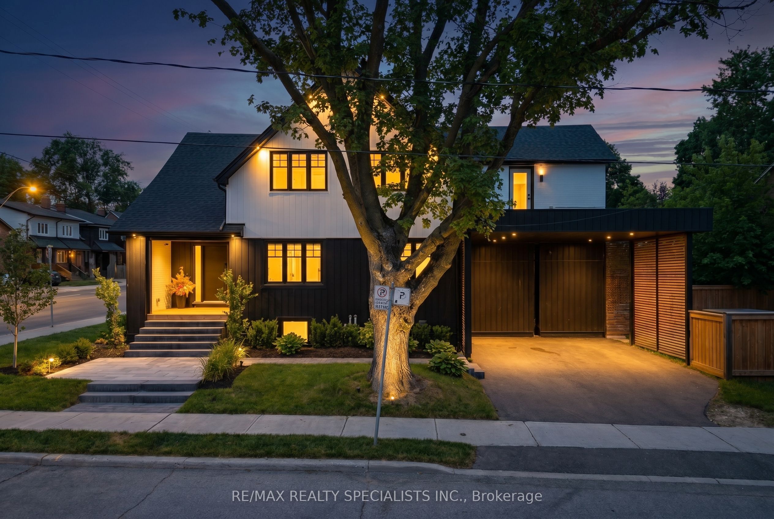 997 Mount Pleasant Road, Toronto, ON, M4P 2L9
