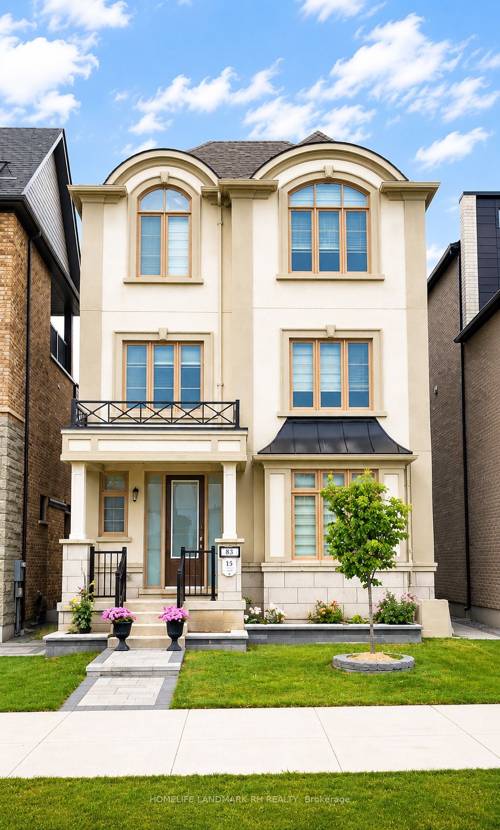 32 York Downs Boulevard S, Markham, ON, L6C 3K1