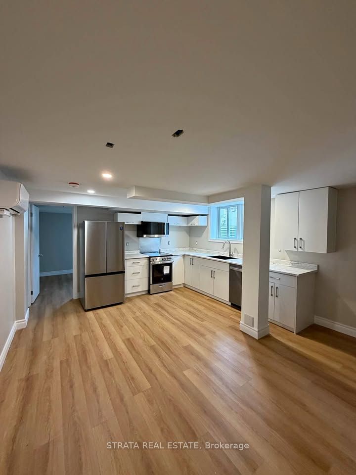 Basement-14 Rainswood Court N, Toronto, ON, M3M 1G2
