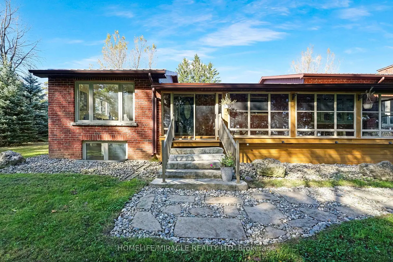556389 Mulmur Melancthon Townline