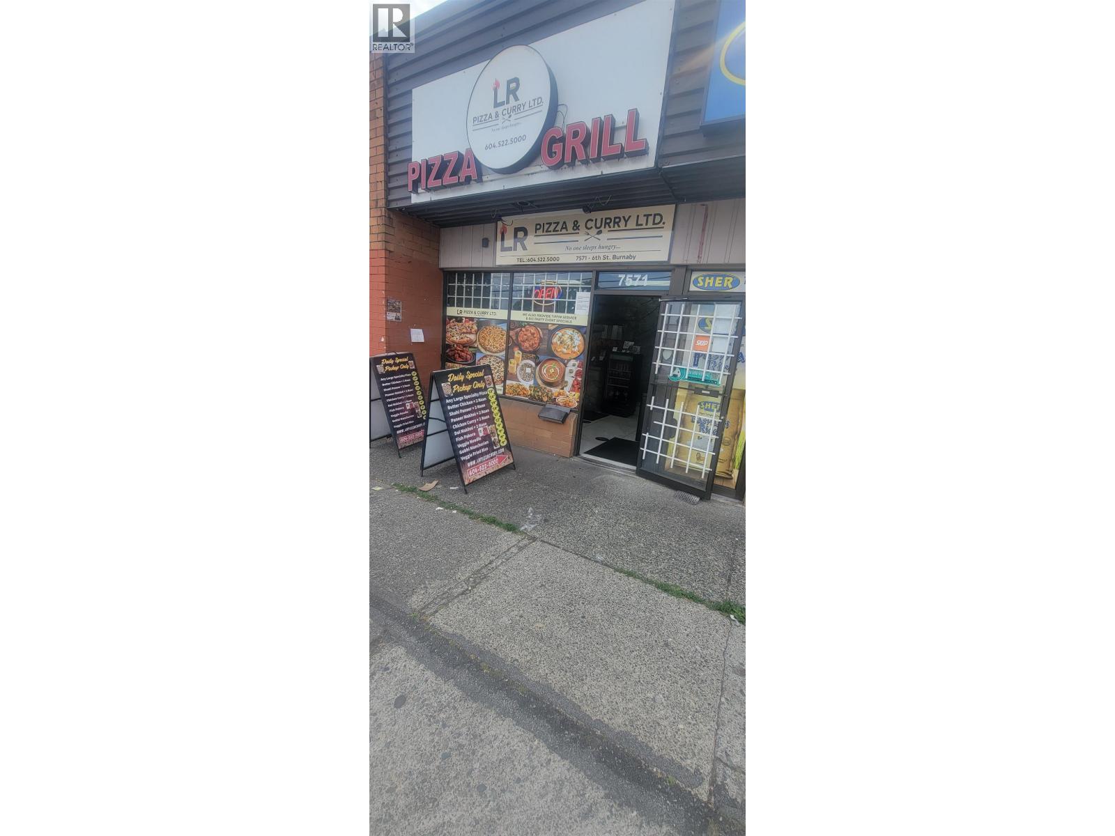 7571 6 Street, Burnaby, BC, V3N3M4