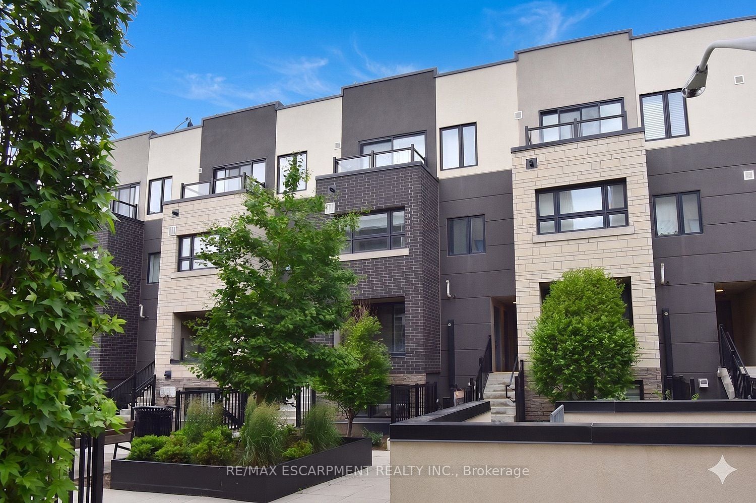 112-1135 Cooke Boulevard, Burlington, ON, L7T 4A8