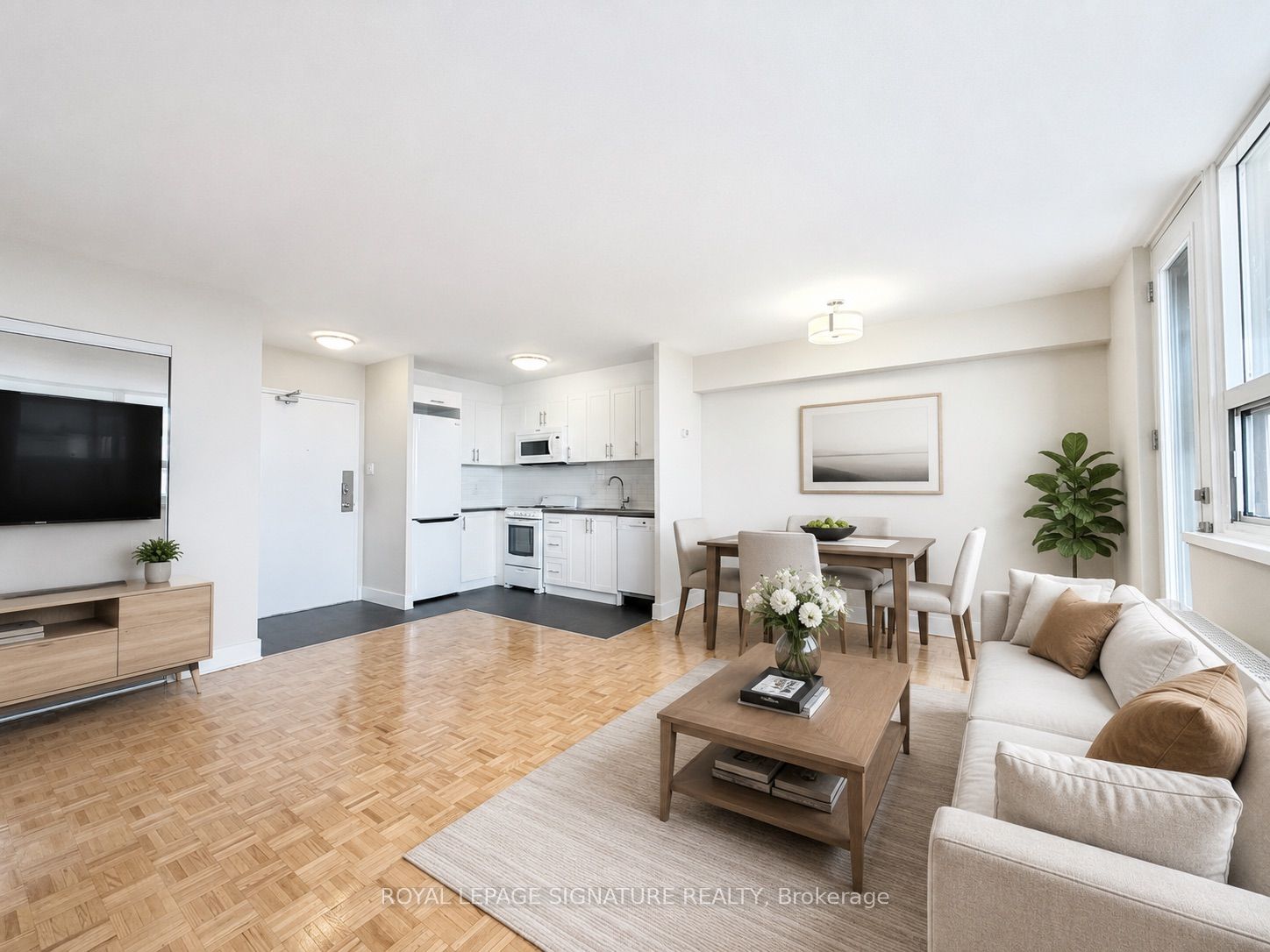 404-1500 Bathurst Street, Toronto, ON, M5P 3L3
