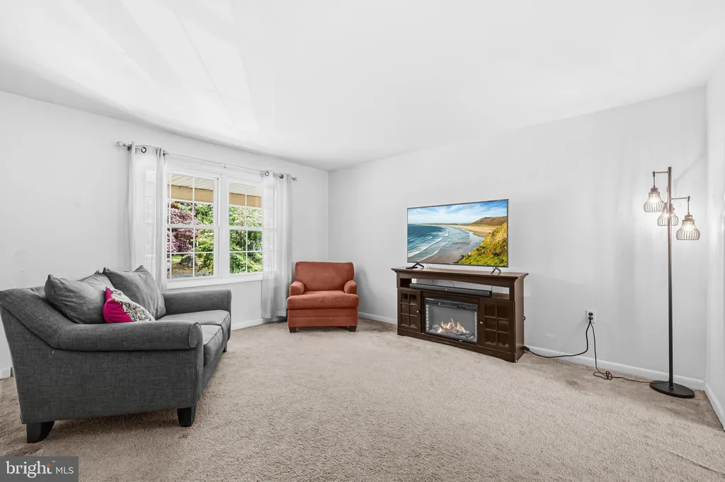1115 Skyway Drive, Annapolis, MD 21409 photo 4