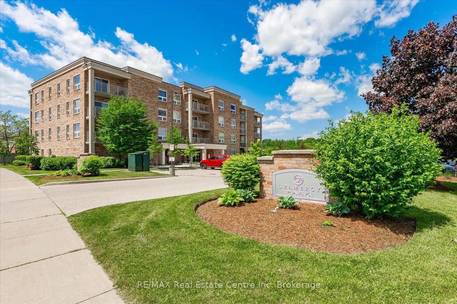 901 Paisley Road 309