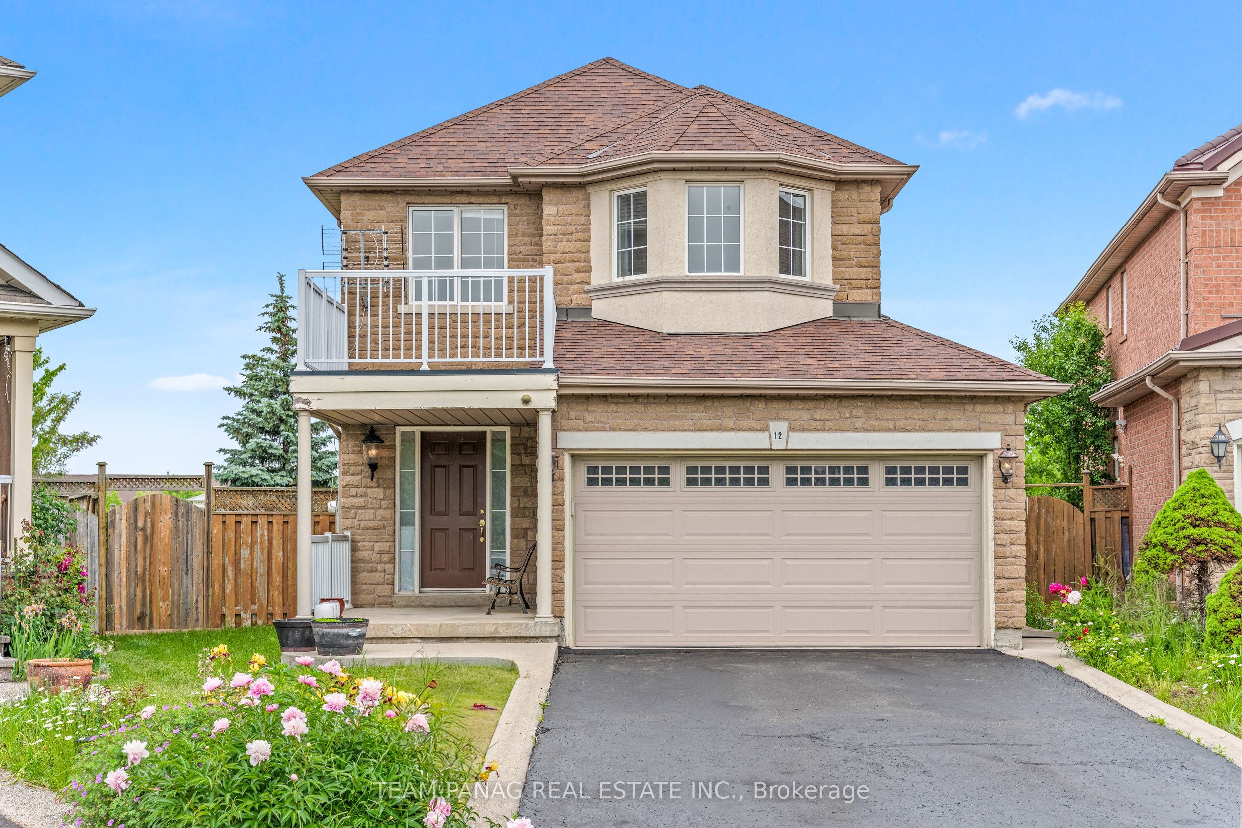 12 Stirrup Court, Brampton, ON, L6X 4Y1 photo 3