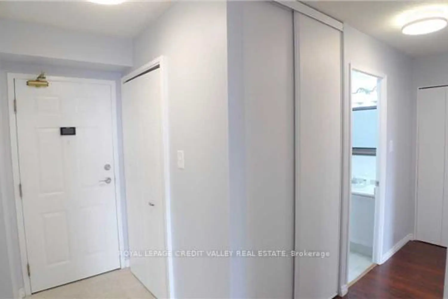1270 Maple Crossing Boulevard 704 photo 3