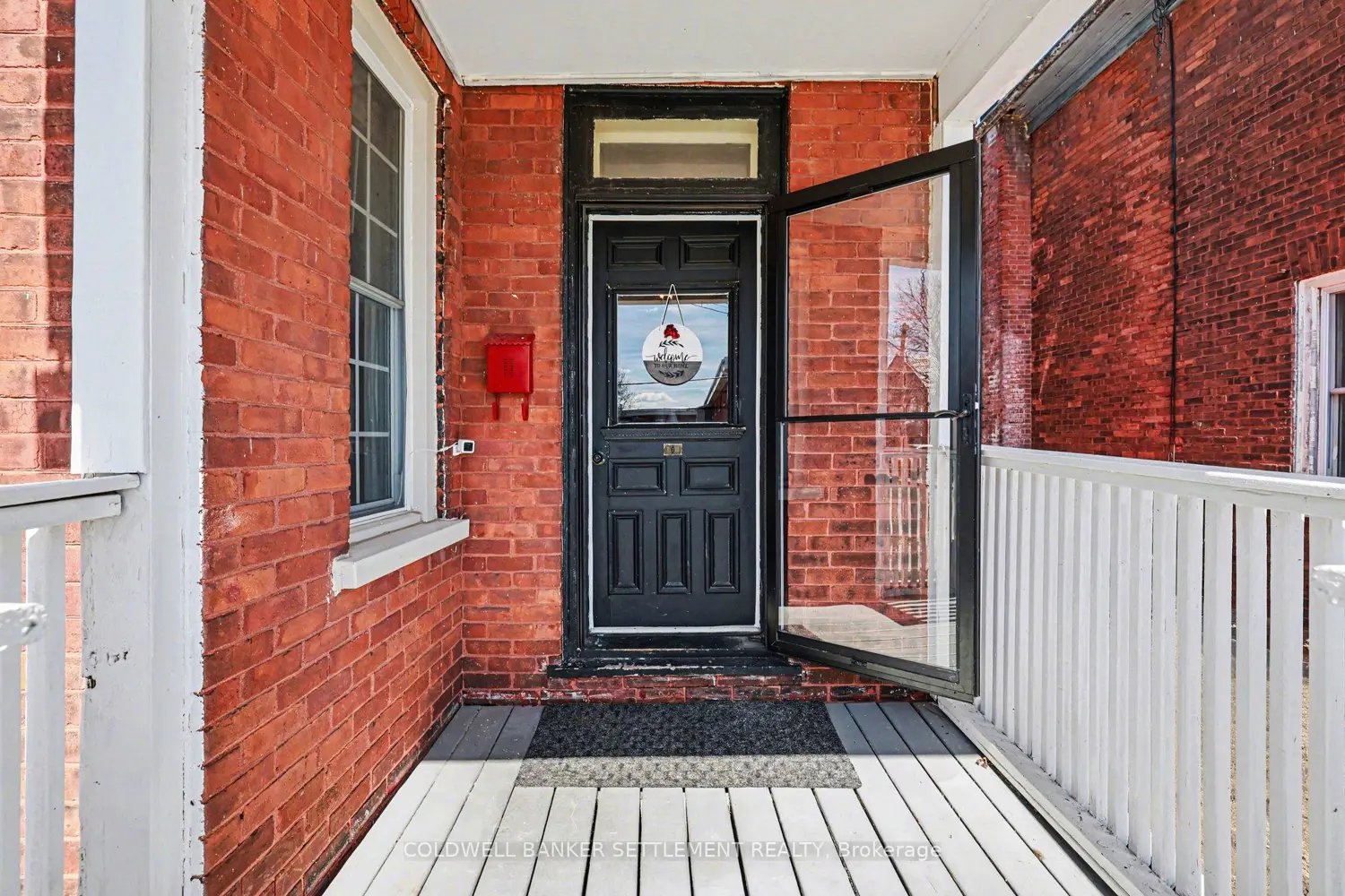 88 Russell Street photo 2