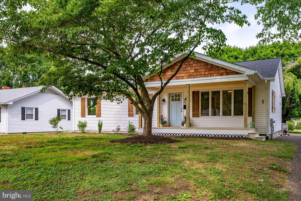 100 Esham Avenue, Berlin, MD 21811 photo 4