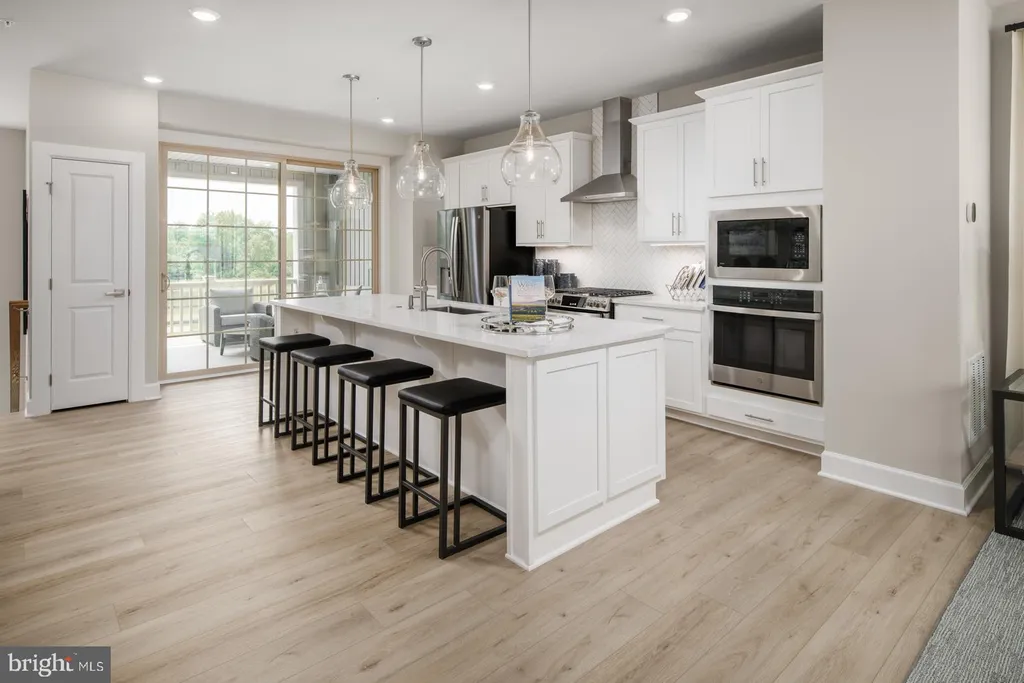 143 Western Branch Rd, Laurel, MD 20708 photo 4