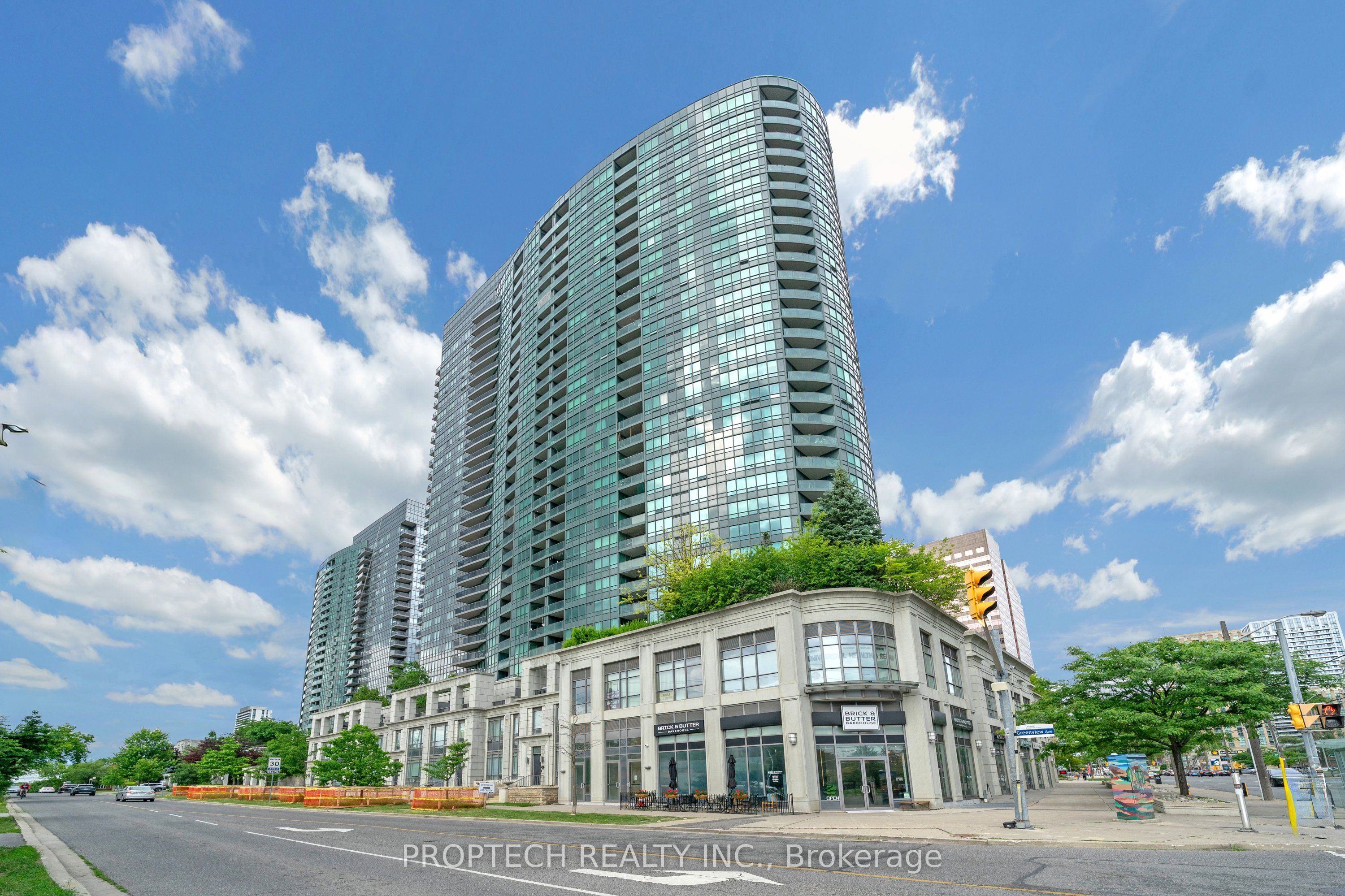 2709-15 Greenview Avenue, Toronto, ON, M2M 4M7
