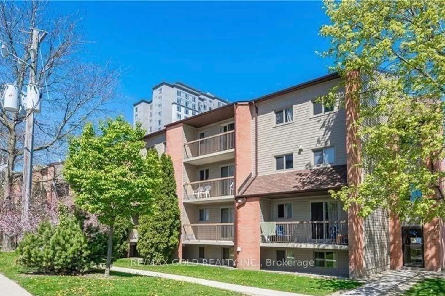 30 Hickory Street 111