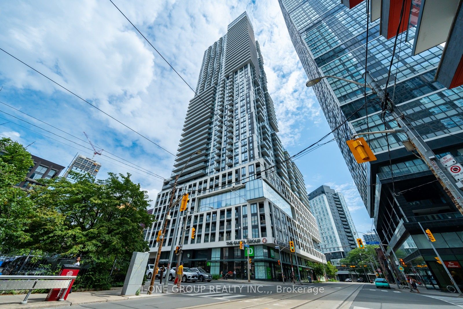 2804-251 Jarvis Street, Toronto, ON, M5B 0C3