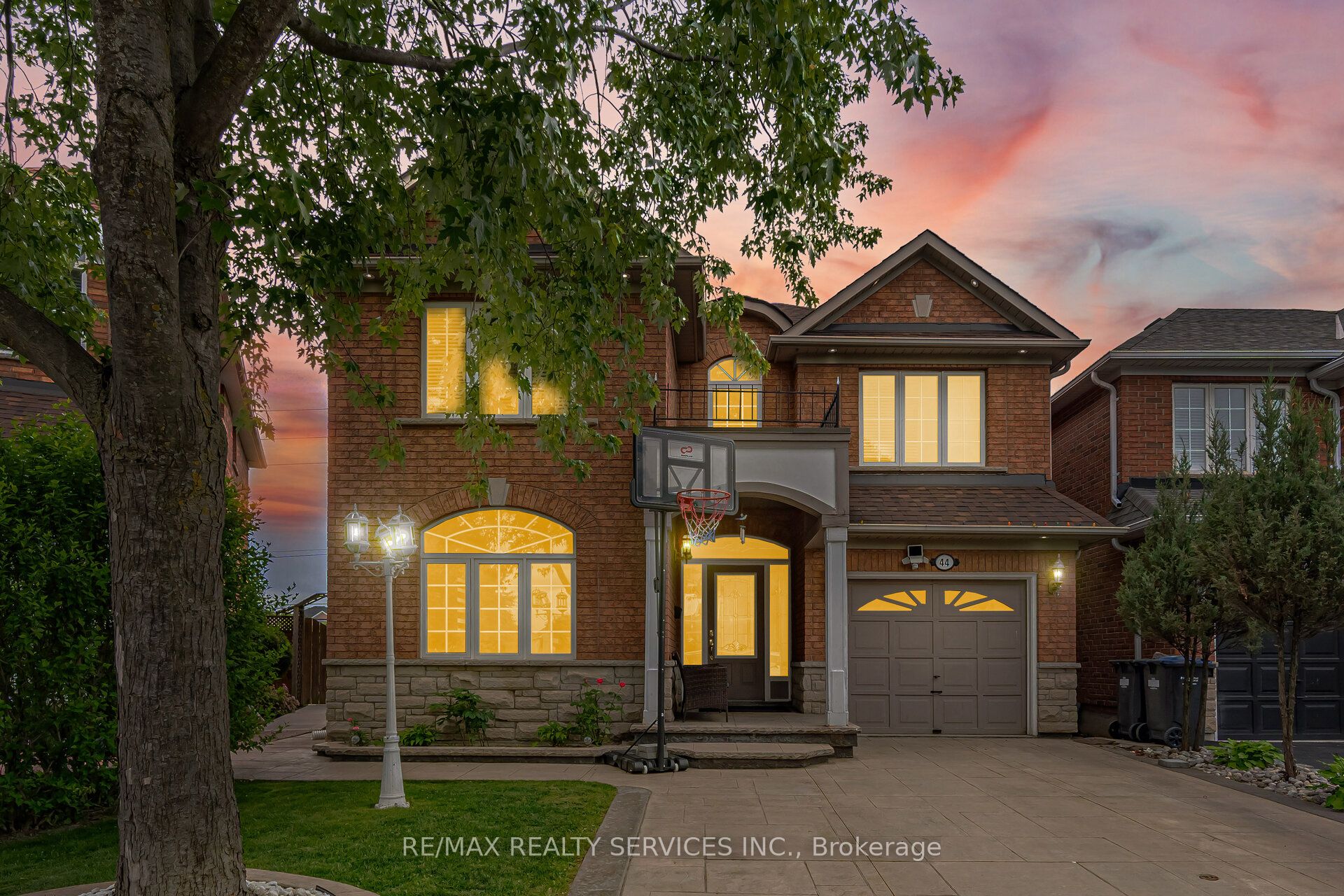 44 Brambirch Crescent, Brampton, ON, L7A 1V1