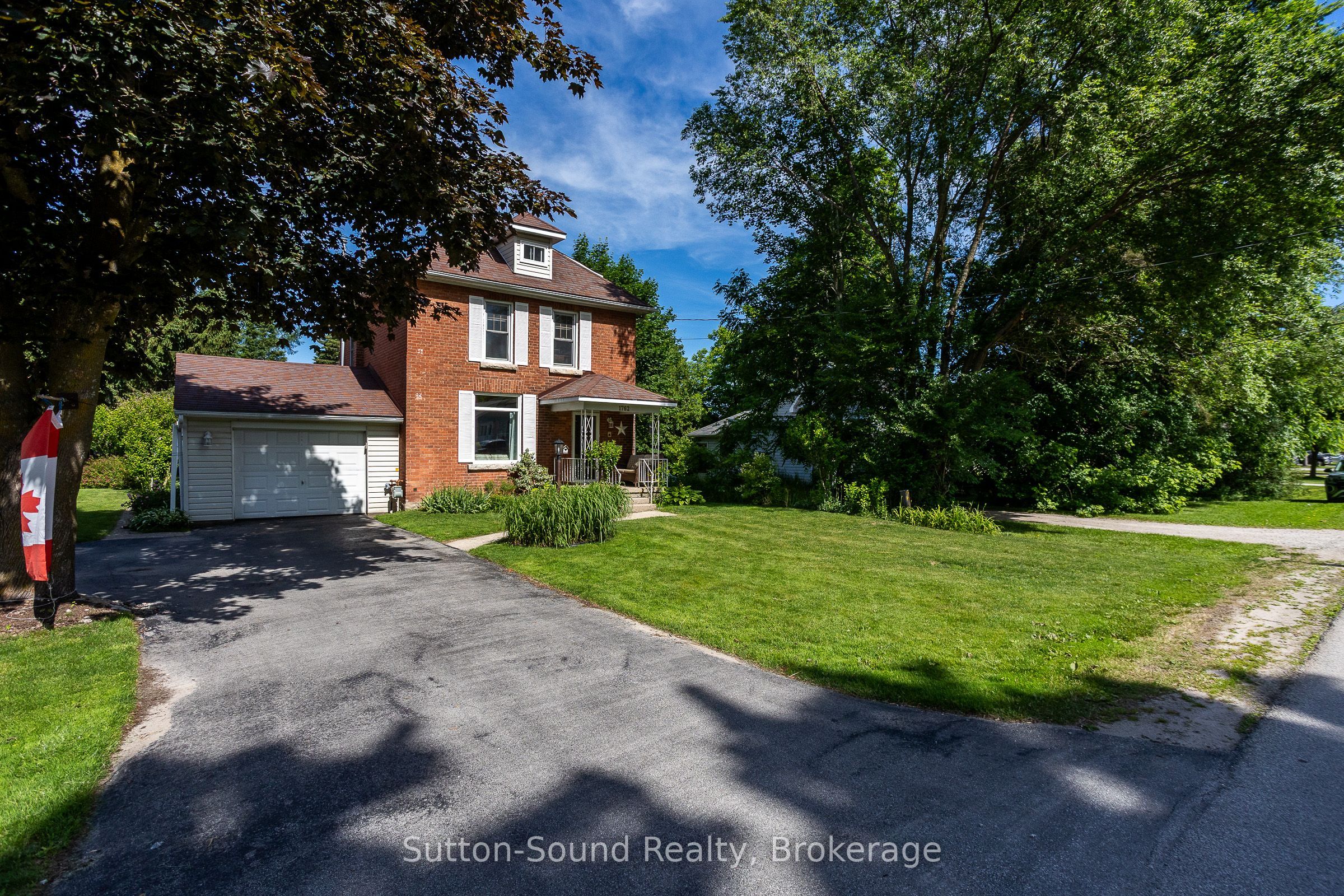 1762 6th Avenue E, Owen Sound, ON, N4K 2V8