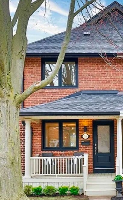 79 Douglas Avenue, Toronto, ON, M5M 1G4