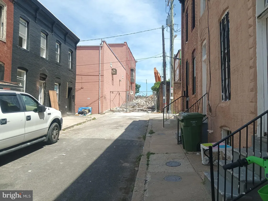 1828 N Dallas Street, Baltimore, MD 21213