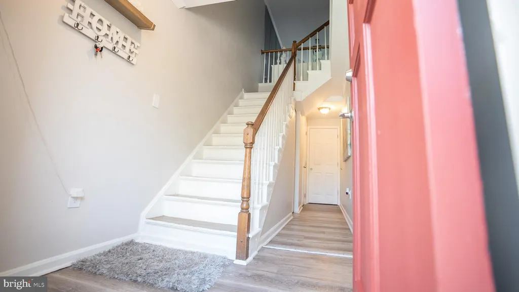 40 Victoria Square, Frederick, MD 21702 photo 4