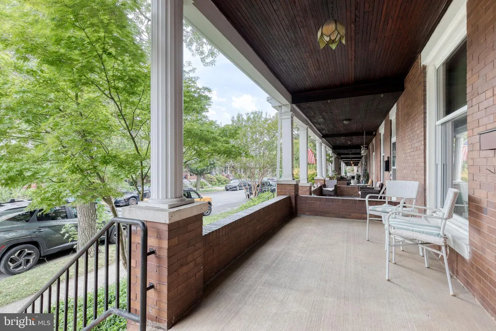1330 Weldon Avenue, Baltimore, MD 21211 photo 3