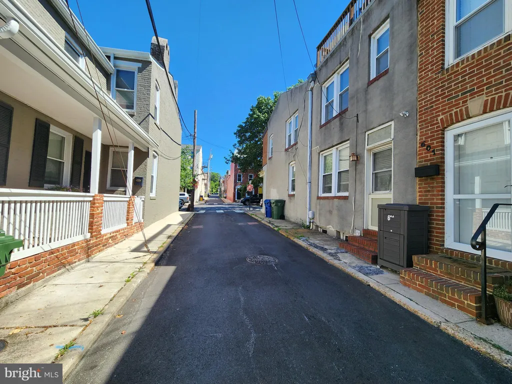 605 S Bradford Street, Baltimore, MD 21224
