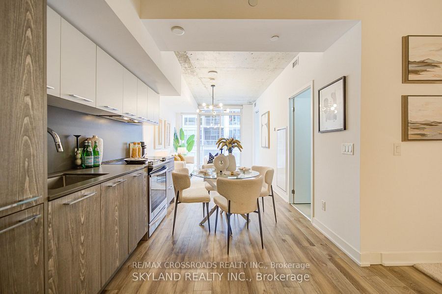 907-30 Baseball Place, Toronto, ON, M4M 0E8 photo 3