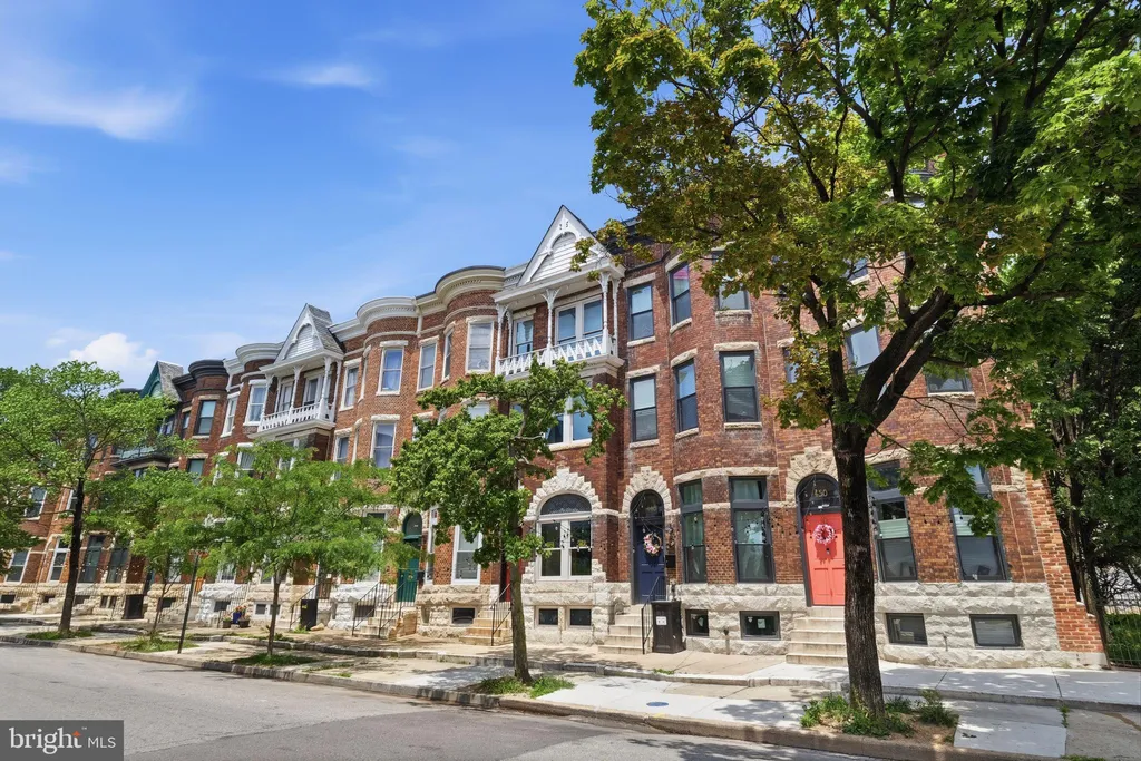 446 E 22nd Street, Baltimore, MD 21218 photo 3