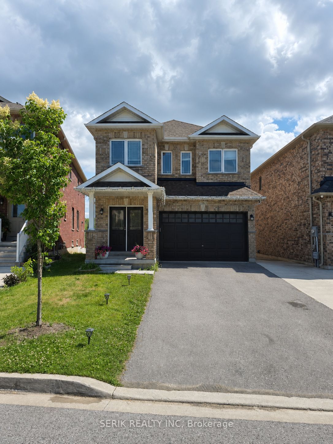 16 Palace Street, Thorold, ON, L2V 0J6