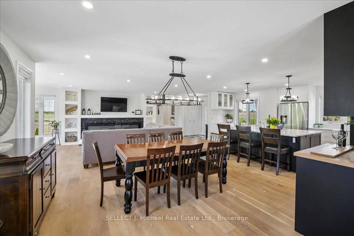 5410 Philp Road photo 3