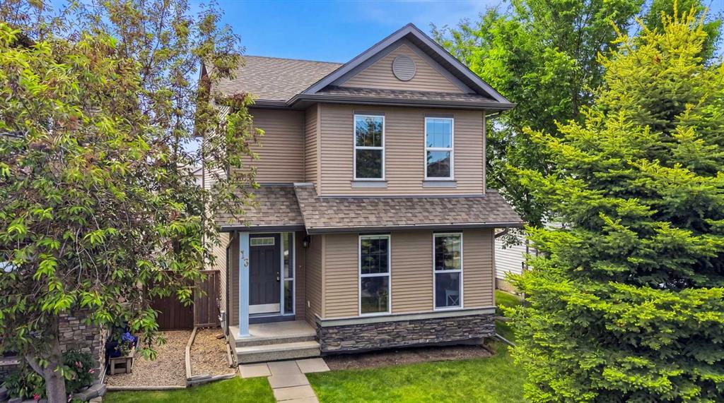 13 Drake Landing Way, Okotoks, AB, T1S 0B9