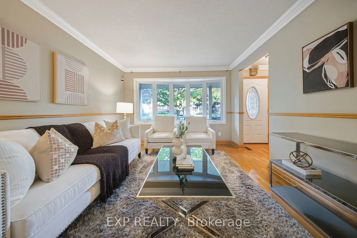 124 Dunsmere Drive photo 2
