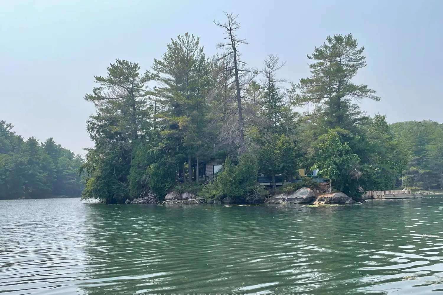 1 Island 60 photo 2