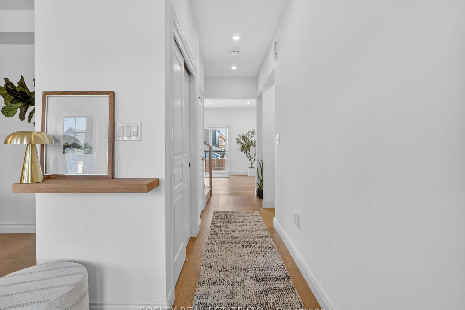 75 Bergenstein Crescent