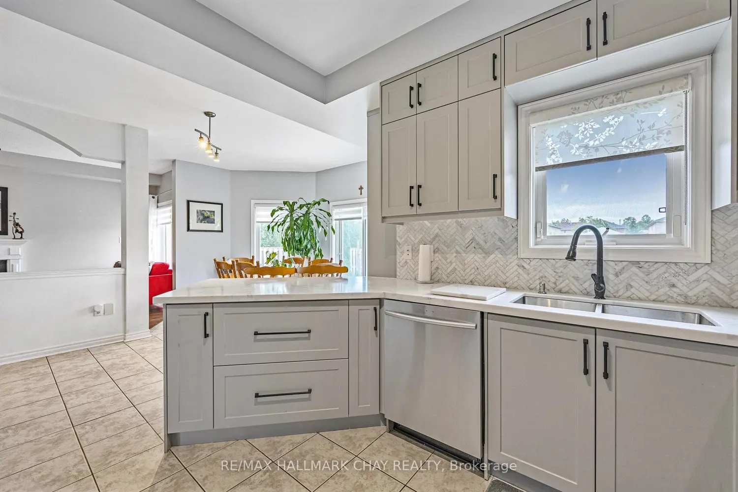 66 Penvill Trail photo 5