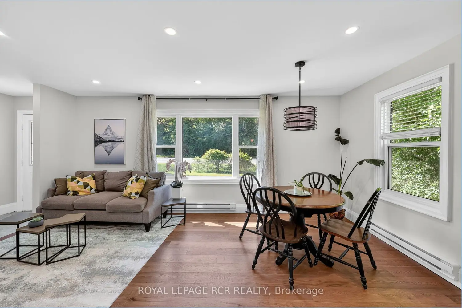 308451 Hockley Road photo 3