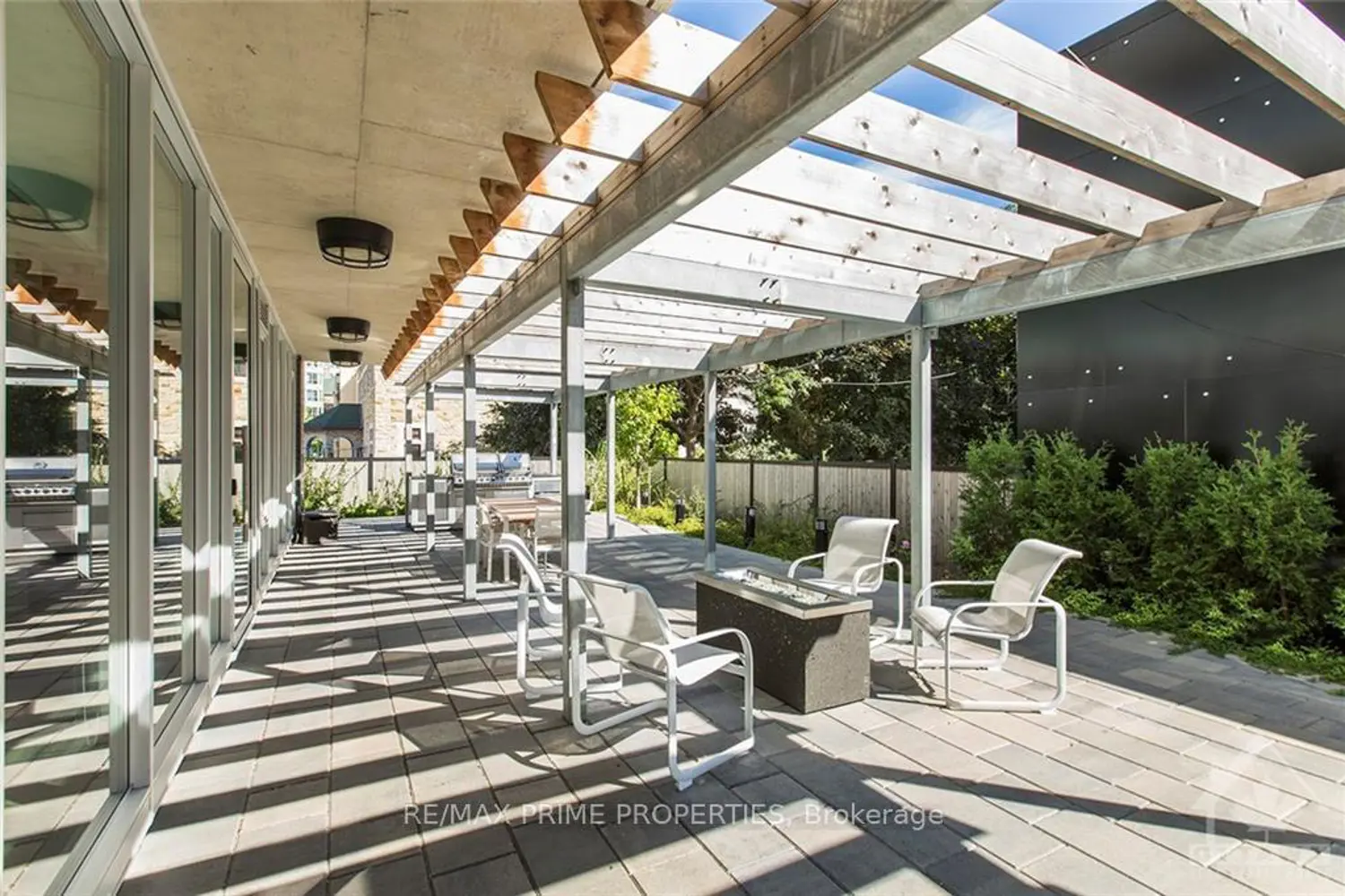 300 Lisgar Street 506 photo 2