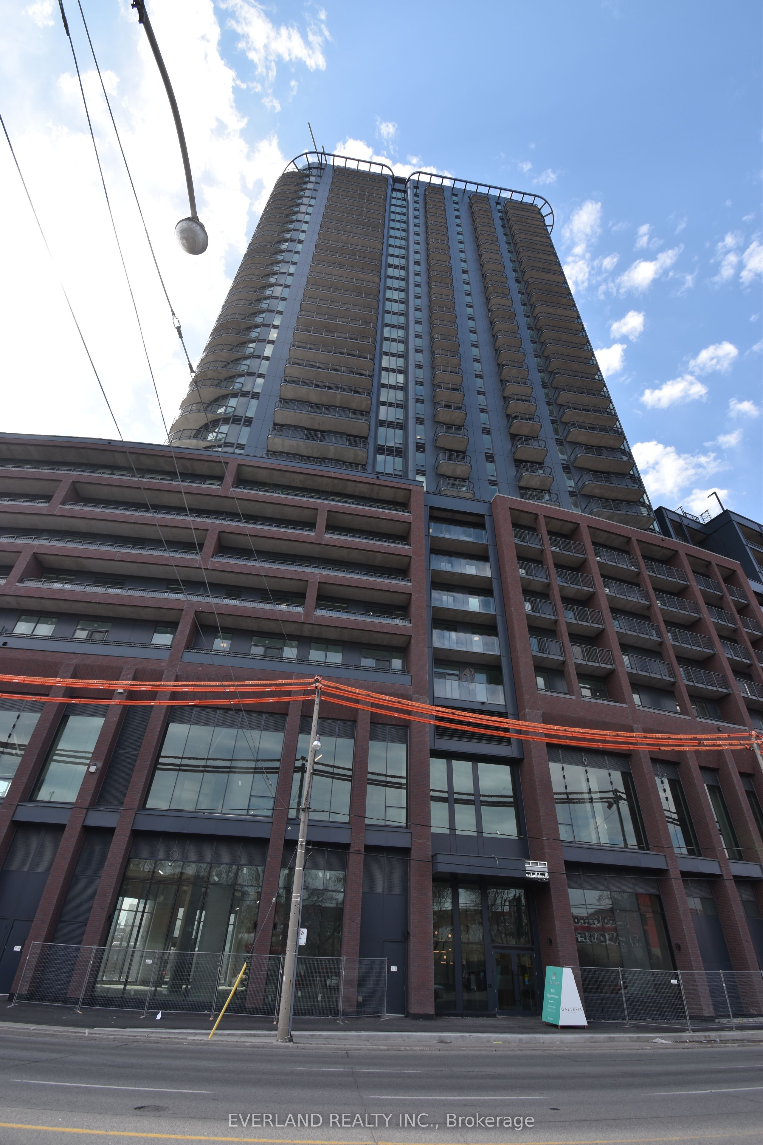 1105-1185 Dupont Street, Toronto, ON, M6H 0G5