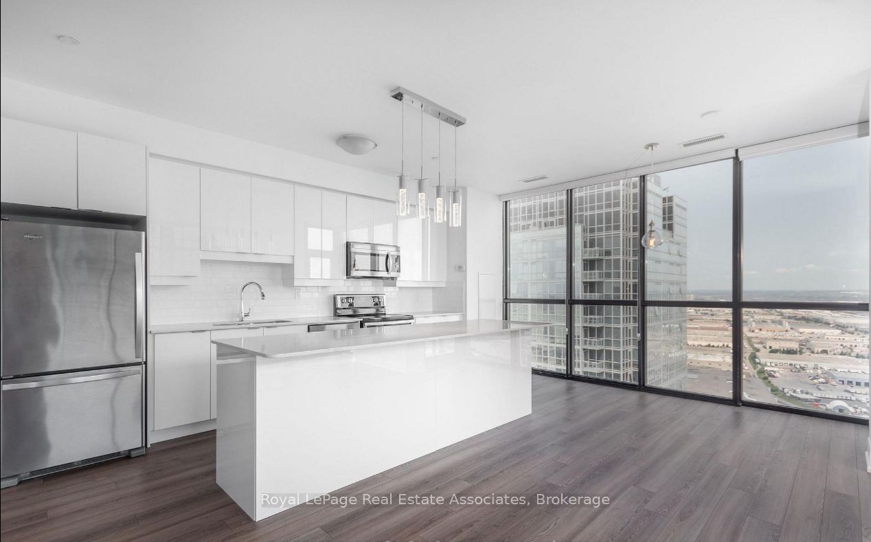 3507-2910 Hwy 7 N/a, Vaughan, ON, L4K 0H8