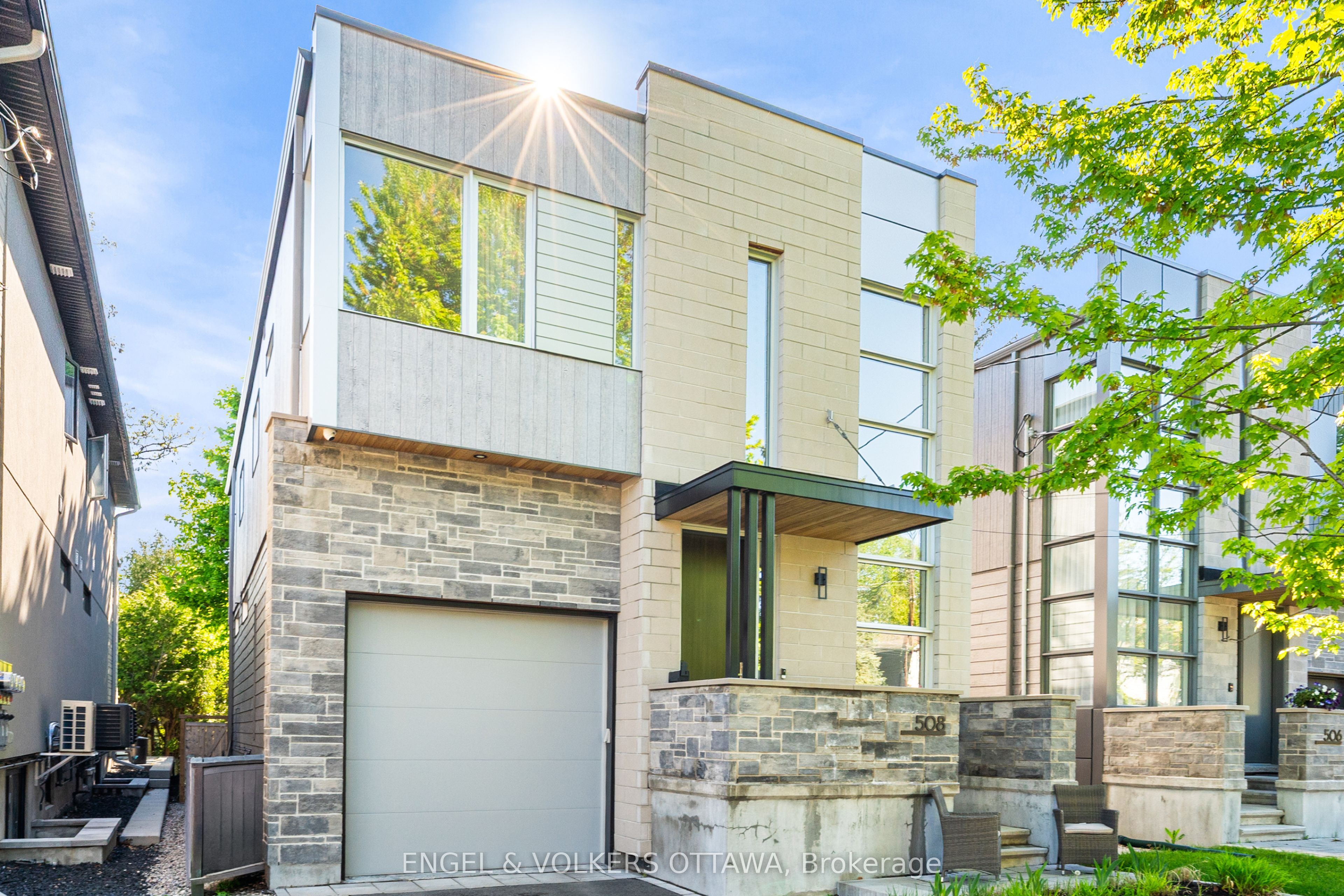 508 Roosevelt Avenue, Ottawa, ON, K2A 1Z8
